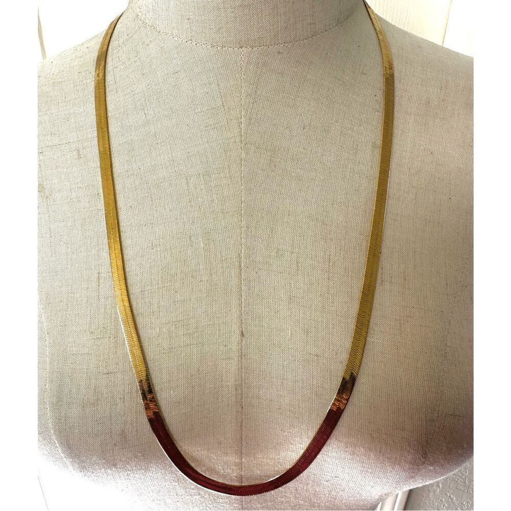 KR gold tone long herringbone vintage necklace